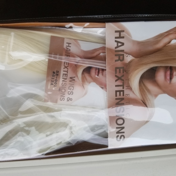 Hair Extensions - Picture 3 of 4